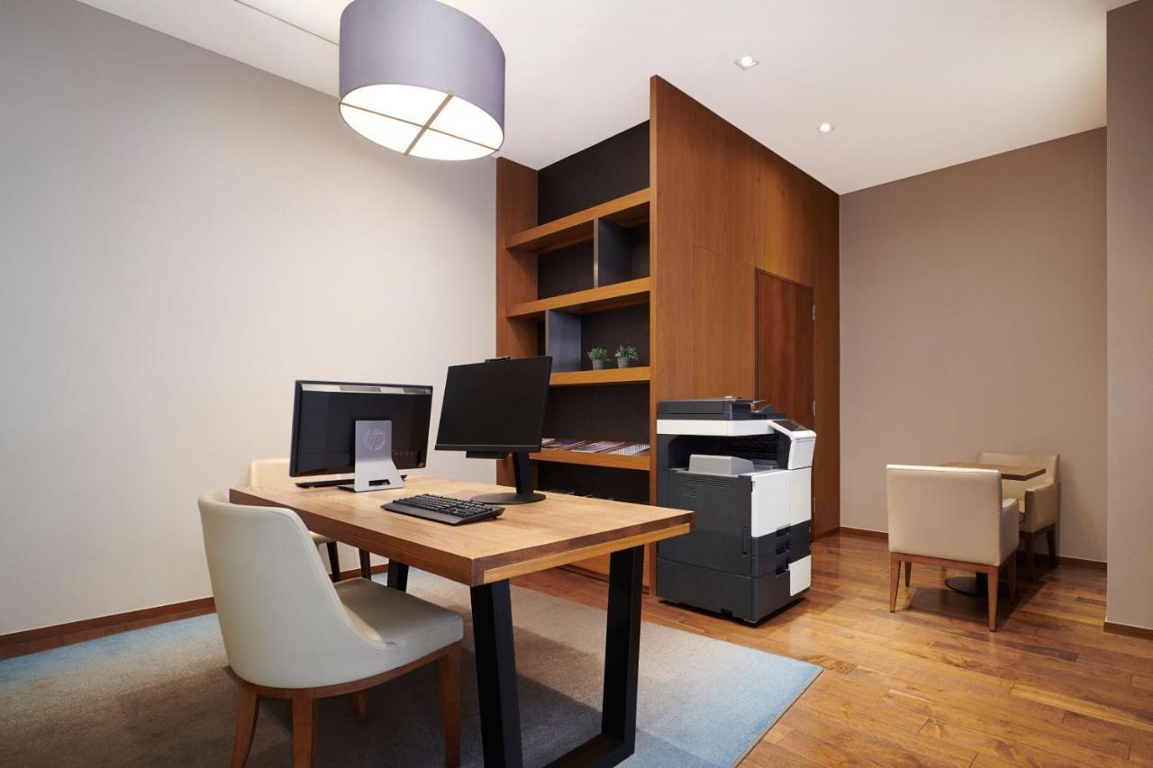 Courtyard By Marriott Seoul Times Square Hotel Exterior foto